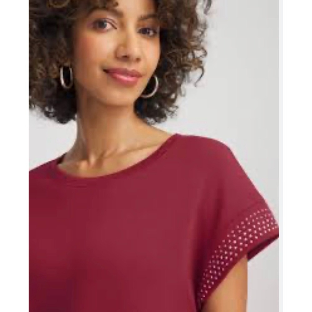 NWT Chico's Zenergy Size 0 (S) Sueded Scuba Studded Short Sleeve Top Russet Red